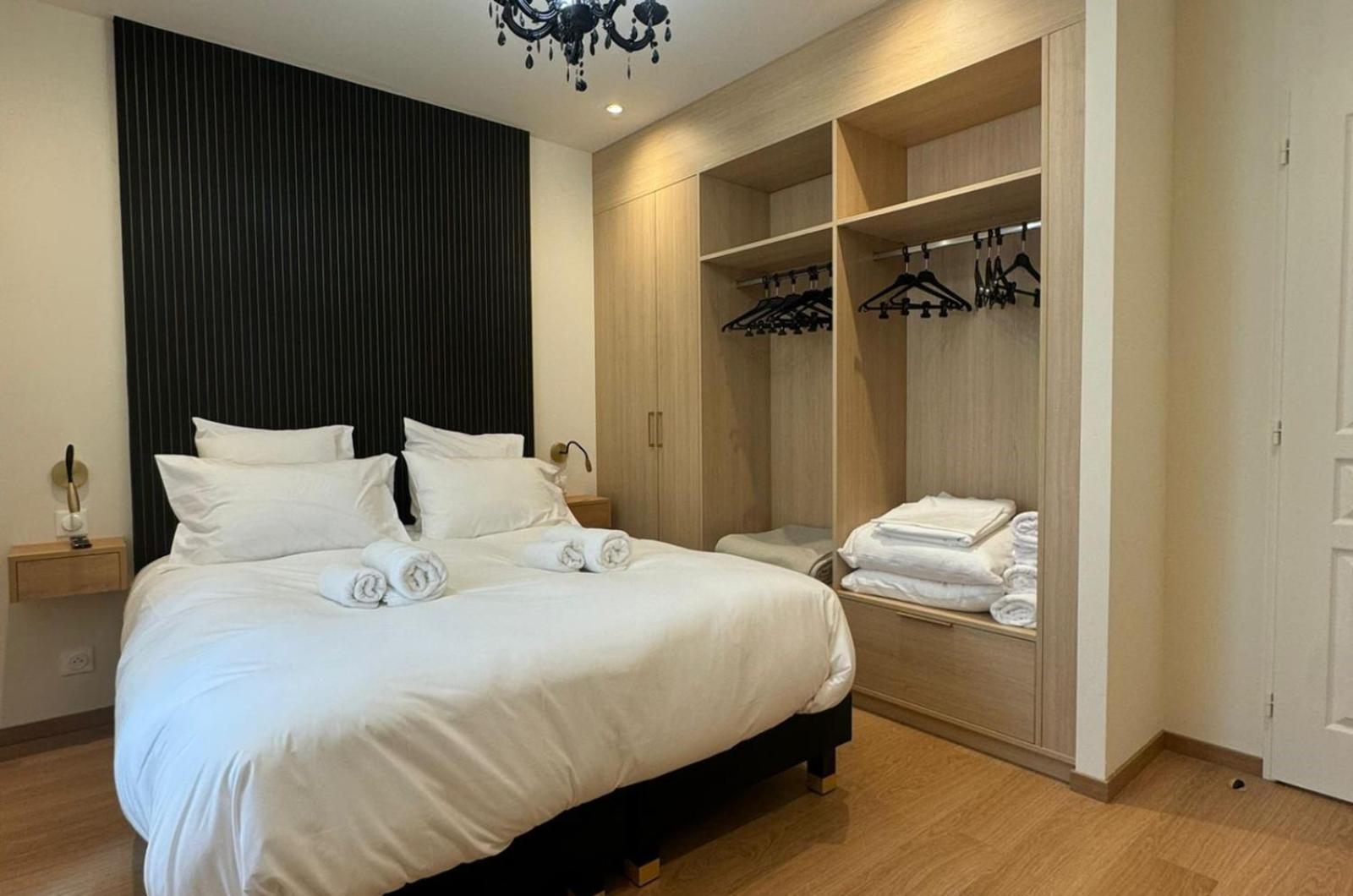 Appartements Confortables Avec Vue Montagne - Residence Villa Belle Fleur Château-Ville-Vieille Extérieur photo
