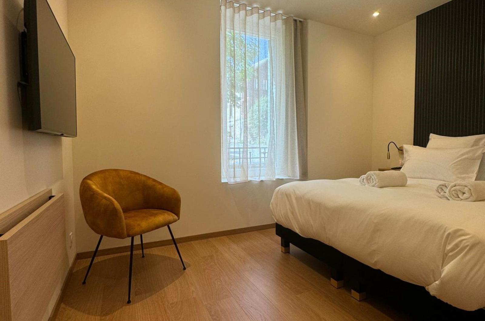 Appartements Confortables Avec Vue Montagne - Residence Villa Belle Fleur Château-Ville-Vieille Extérieur photo