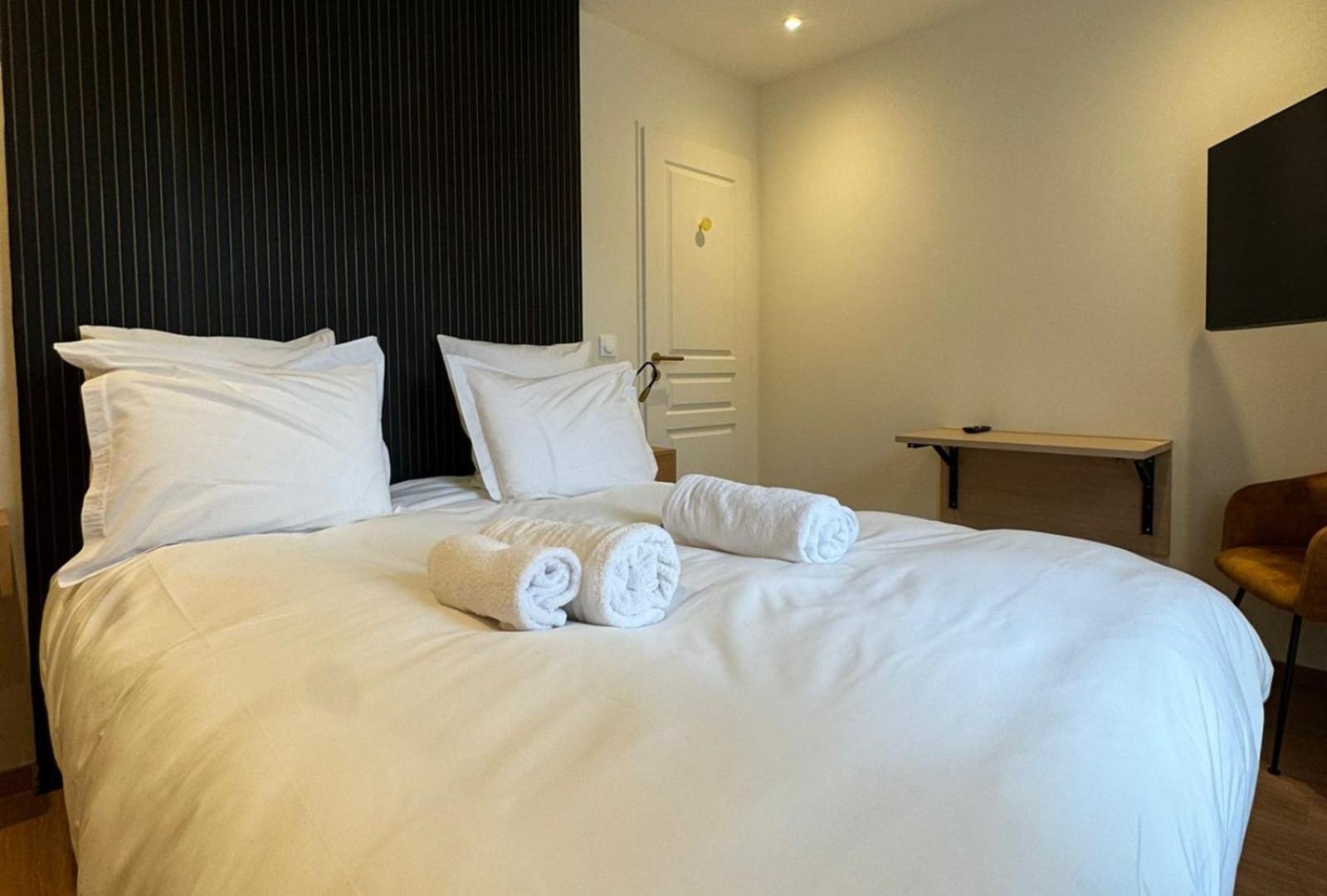 Appartements Confortables Avec Vue Montagne - Residence Villa Belle Fleur Château-Ville-Vieille Extérieur photo